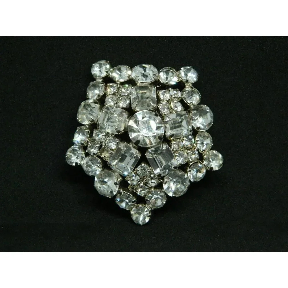 Clear Rhinestone Large Flower Starburst Silver Tone Vintage 3D Pin Brooch
